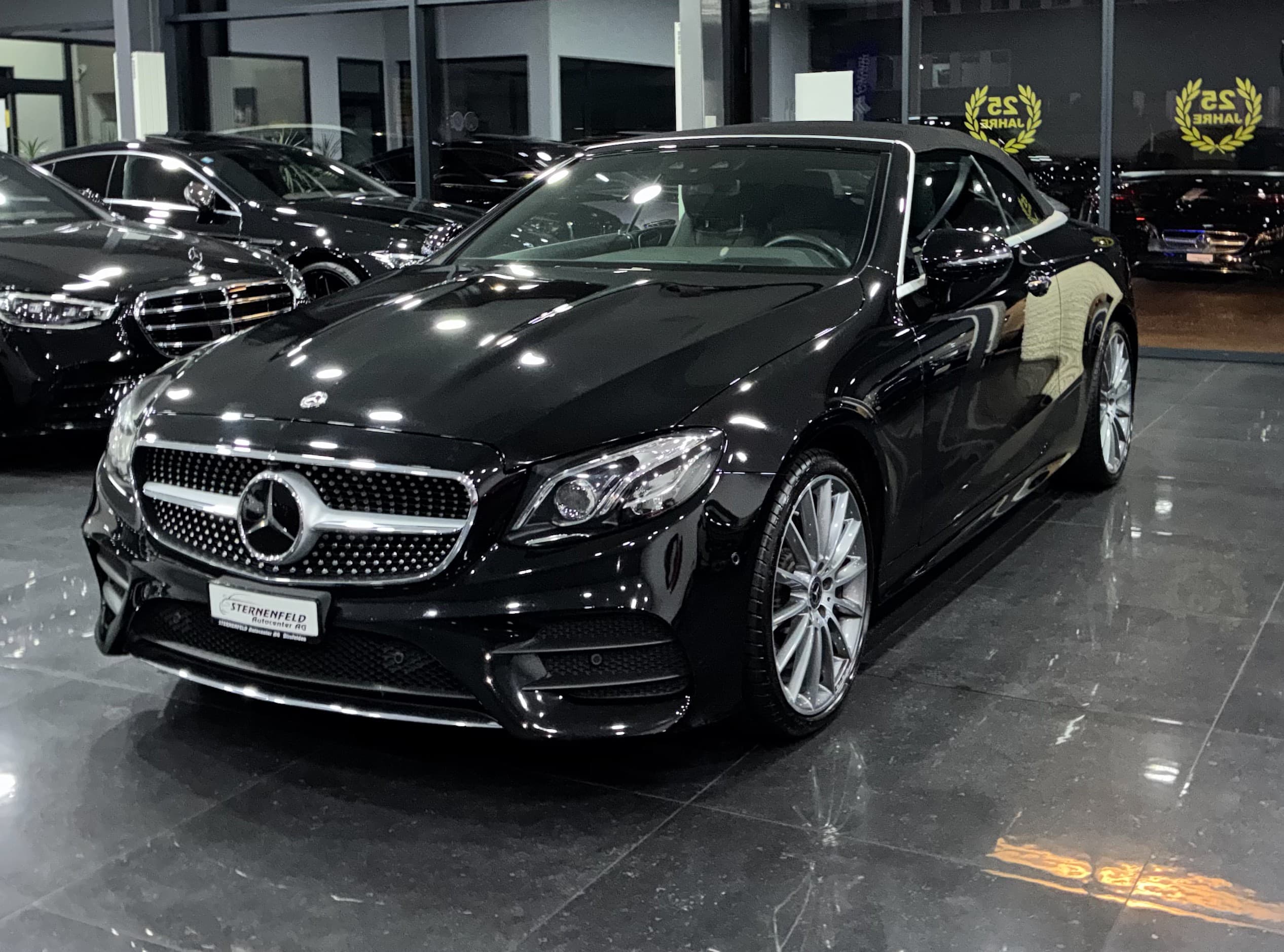 Mercedes-Benz E 200 Cabriolet AMG Line 4 Matic 9G-Tronic — Occasion bei Sternenfeld Autocenter, Birsfelden