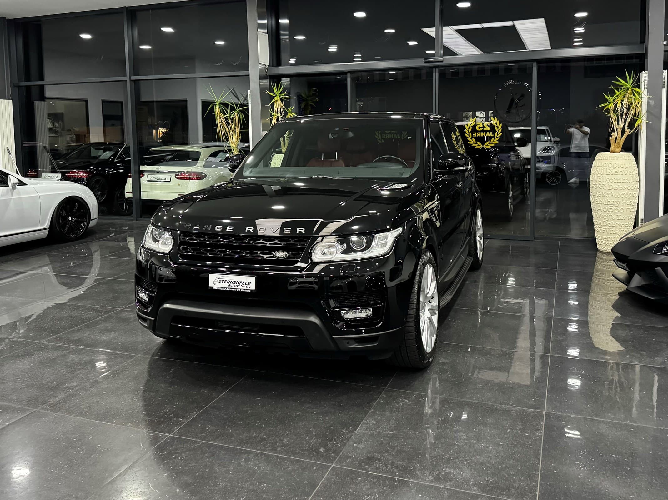 Land Rover Range Rover Sport 3.0 V6 SC HSE Dynamic Automatic — Occasion bei Sternenfeld Autocenter, Birsfelden