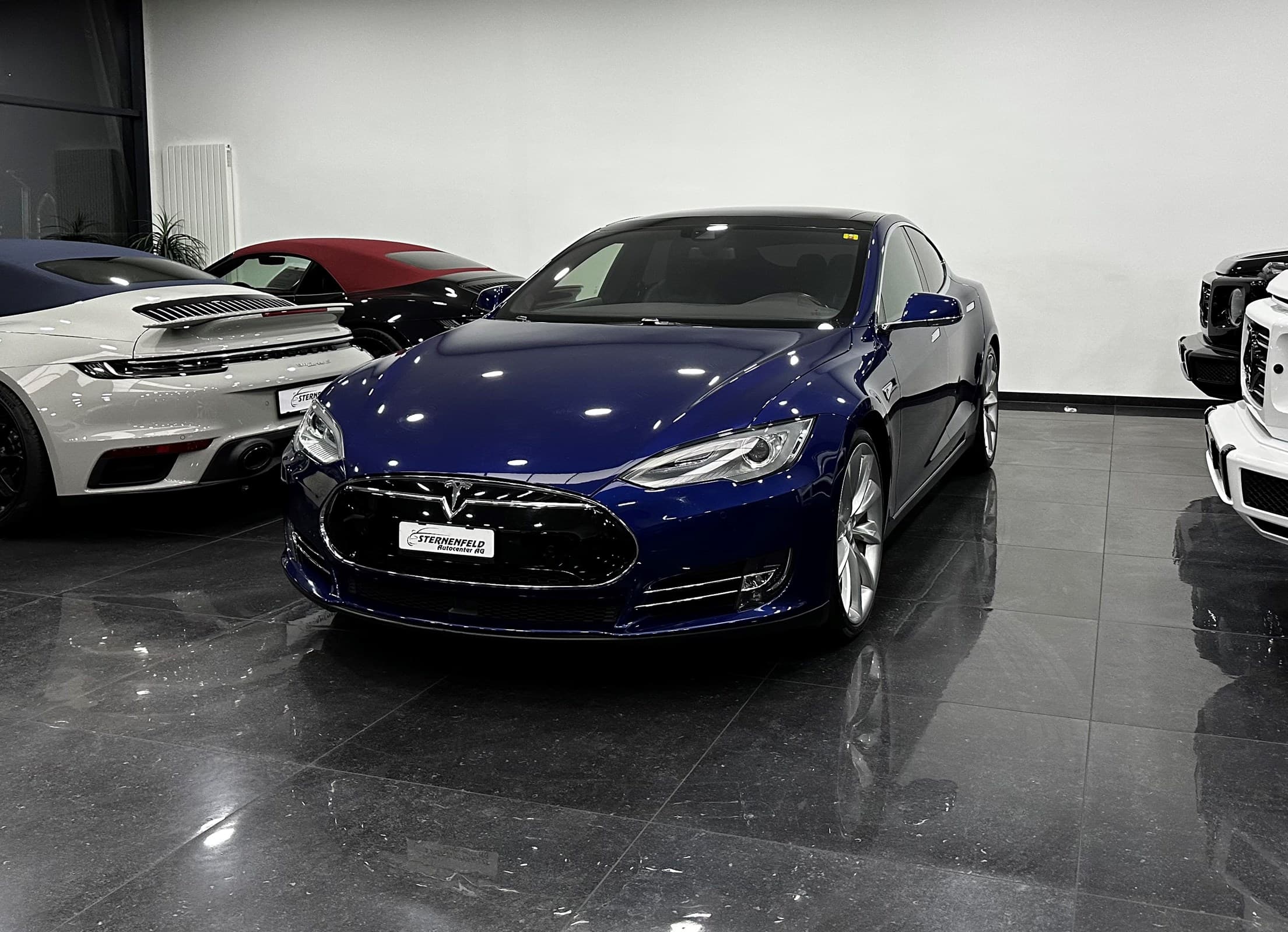 Tesla Model S 85 D Performance — Occasion bei Sternenfeld Autocenter, Birsfelden